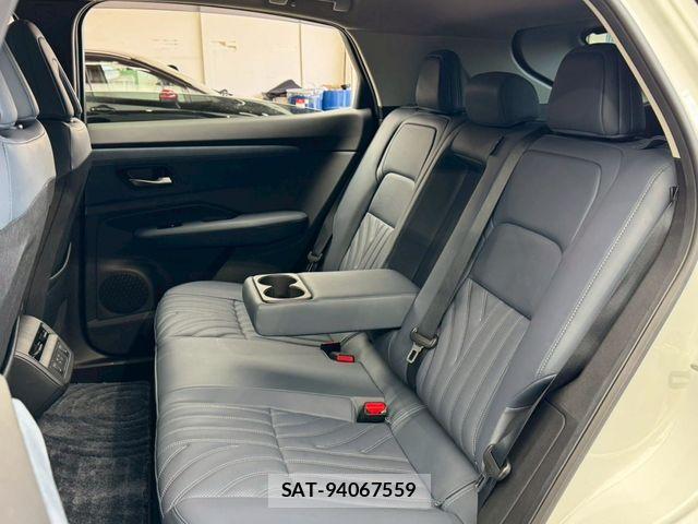 Nissan Ariya 2022-03 7214890-19