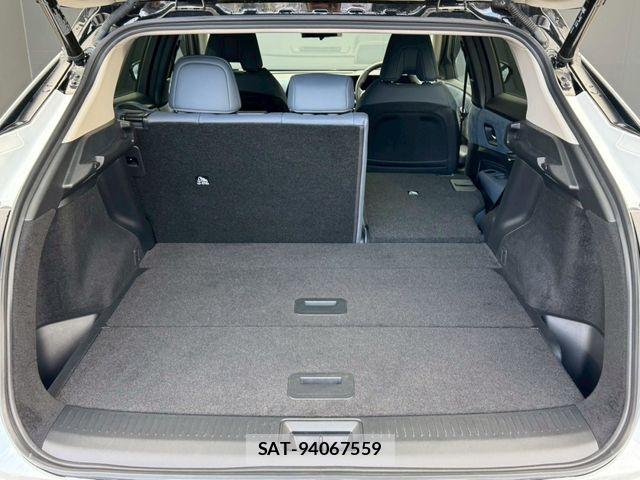 Nissan Ariya 2022-03 7214890-21