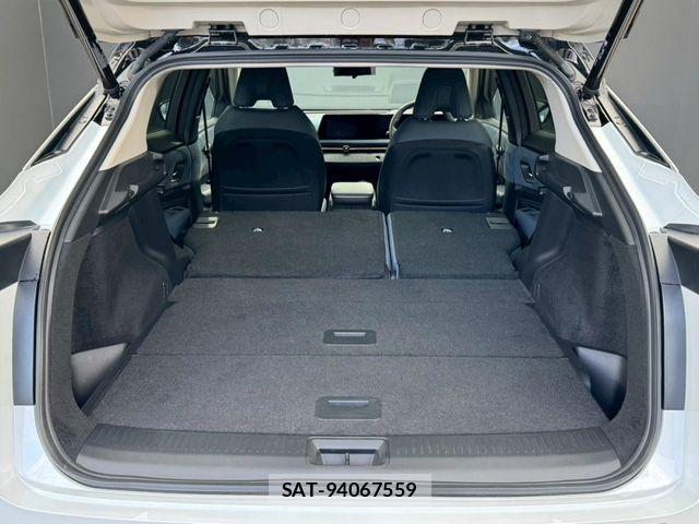 Nissan Ariya 2022-03 7214890-22