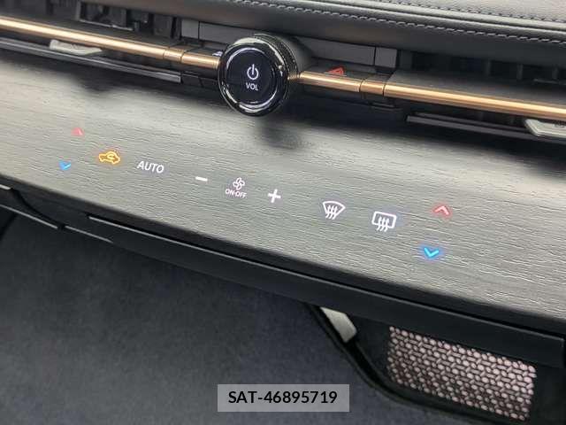 Nissan Ariya 2022-04 7214893-15