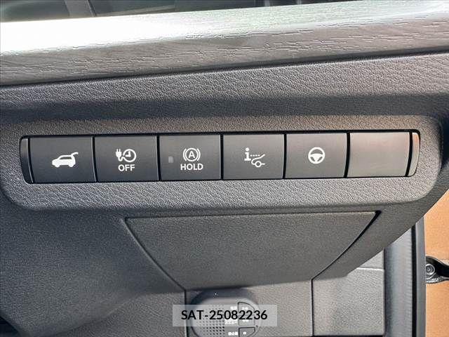 Nissan Ariya 2023-08 7249590-29