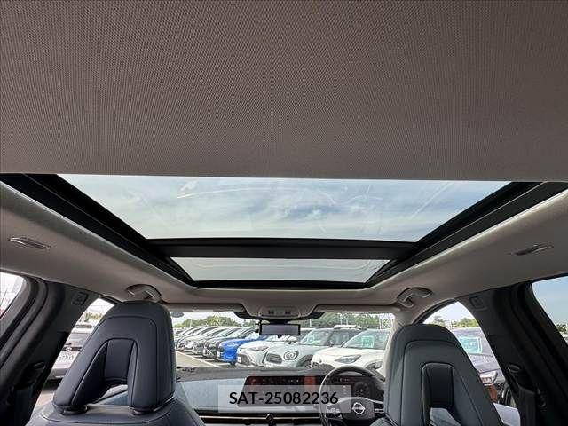 Nissan Ariya 2023-08 7249590-4