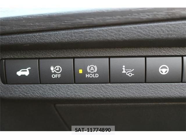 Nissan Ariya 2023-03 7325681-5