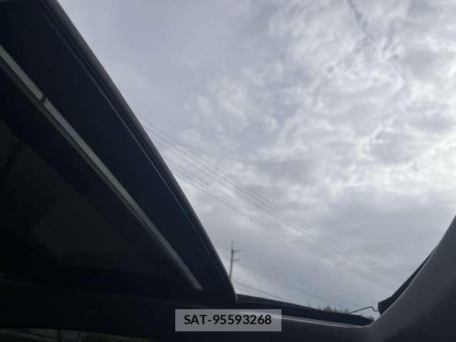 Nissan Ariya 2024-06 7356822-3