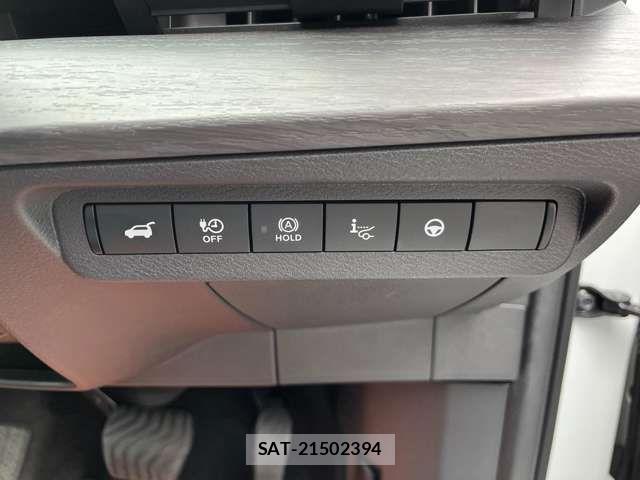 Nissan Ariya 2024-06 7356821-5