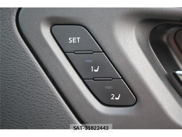 Nissan Ariya 2023-01 7499537-7