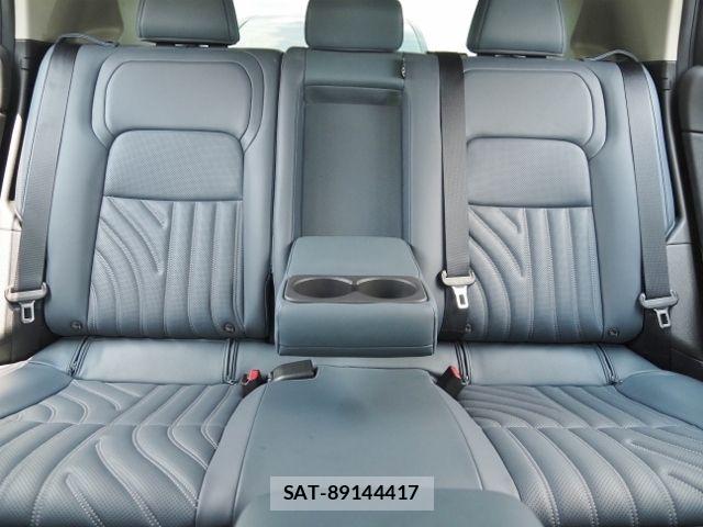 Nissan Ariya 2023-08 7508119-12