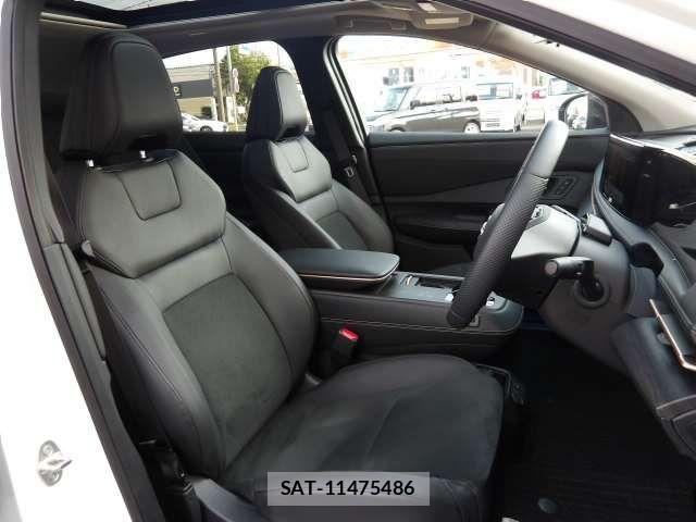 Nissan Ariya 2025-03 7499530-16