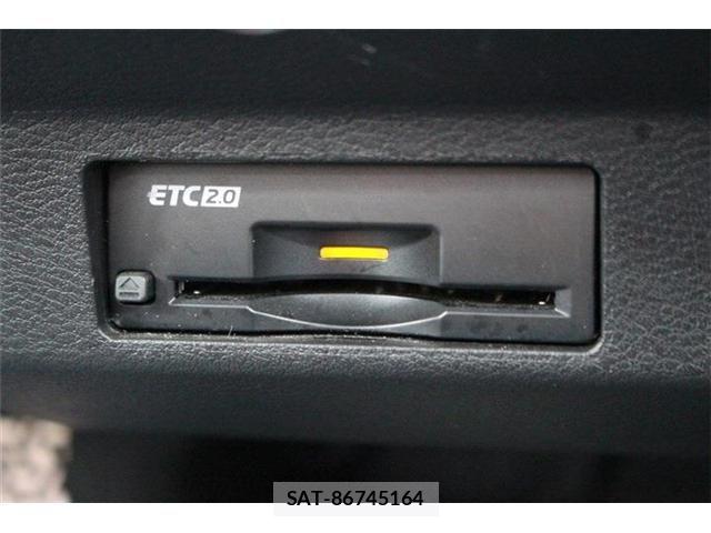 Nissan Ariya 2024-10 7499535-5