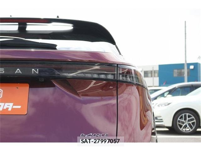 Nissan Ariya 2023-06 7615007-13