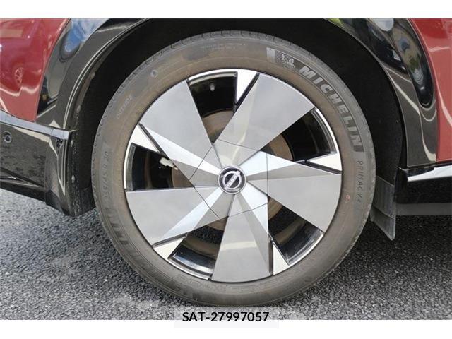 Nissan Ariya 2023-06 7615007-29