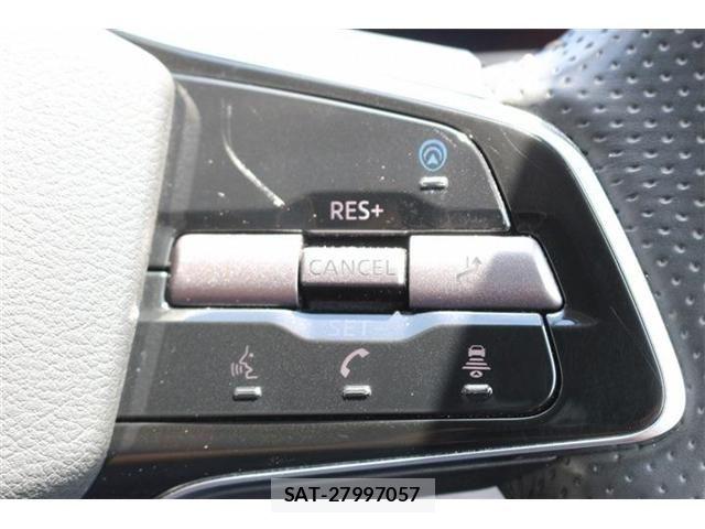 Nissan Ariya 2023-06 7615007-7