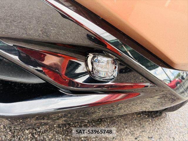 Nissan Ariya 2022-05 7615009-24