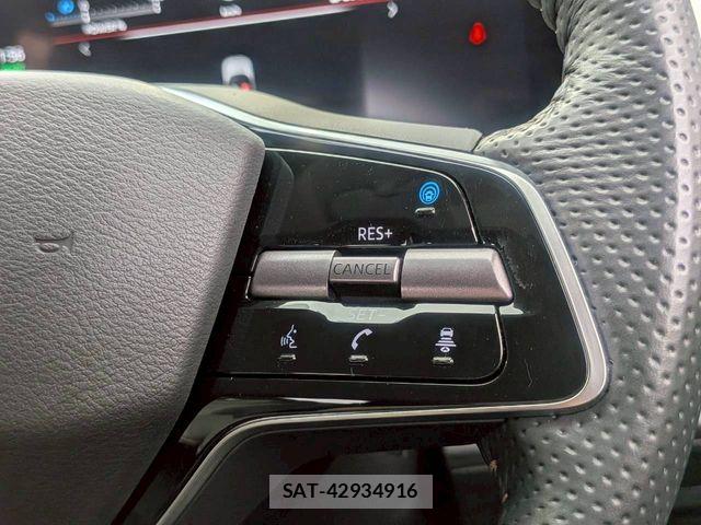 Nissan Ariya 2022-05 7720821-12