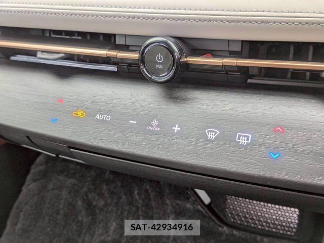 Nissan Ariya 2022-05 7720821-16