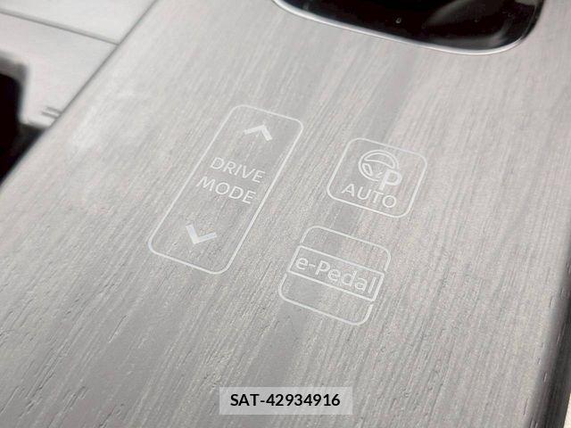 Nissan Ariya 2022-05 7720821-20