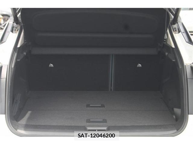Nissan Ariya 2022-04 7720824-18