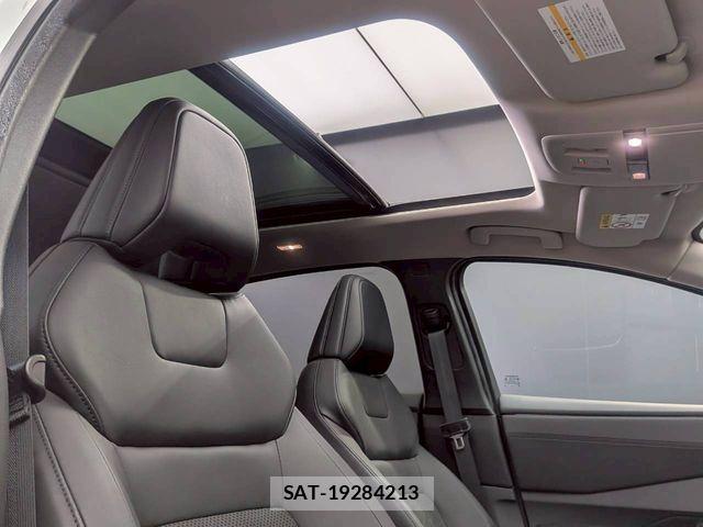 Nissan Ariya 2025-06 7782628-9