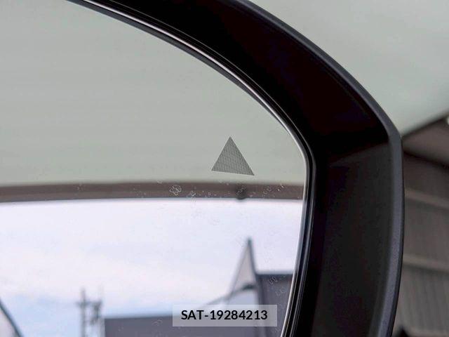 Nissan Ariya 2025-06 7782628-17