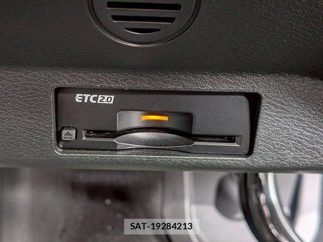 Nissan Ariya 2025-06 7782628-18