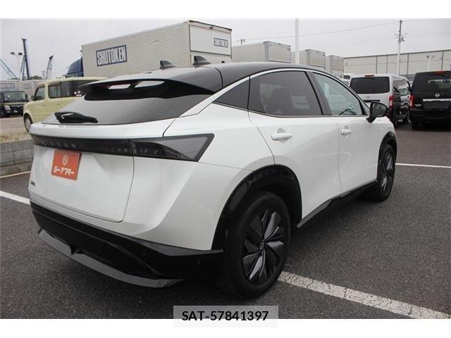 Nissan Ariya 2022-10 7782622-12