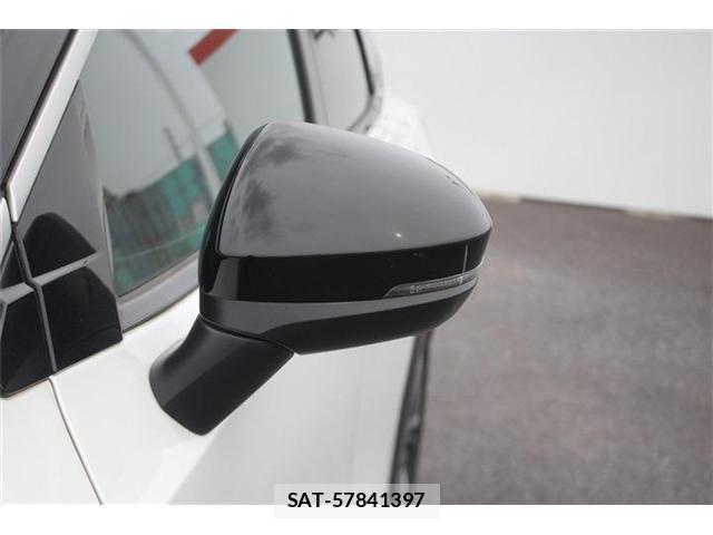Nissan Ariya 2022-10 7782622-24