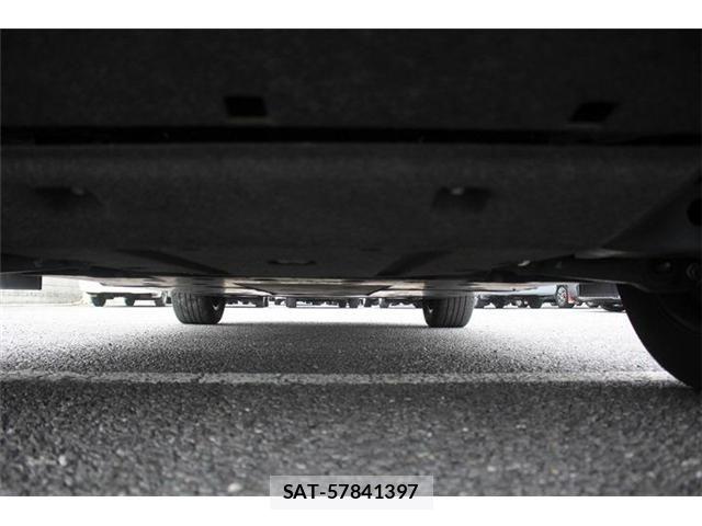 Nissan Ariya 2022-10 7782622-27