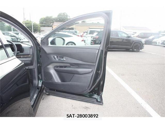 Nissan Ariya 2022-04 7875294-25