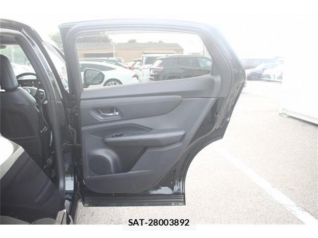 Nissan Ariya 2022-04 7875294-26