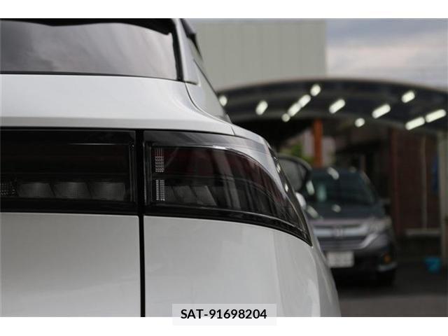 Nissan Ariya 2022-05 7960514-12