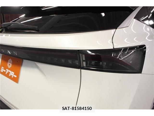 Nissan Ariya 2022-05 7960516-18