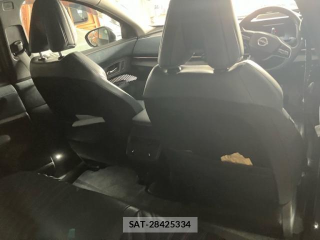 Nissan Ariya 2023-03 7960511-16