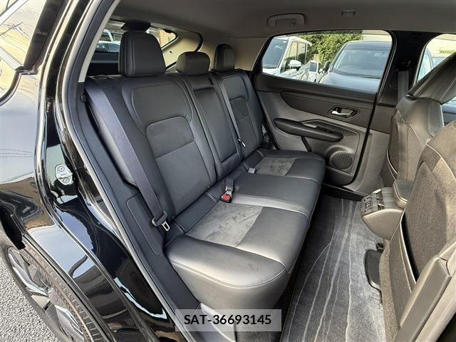 Nissan Ariya 2022-06 7978514-15