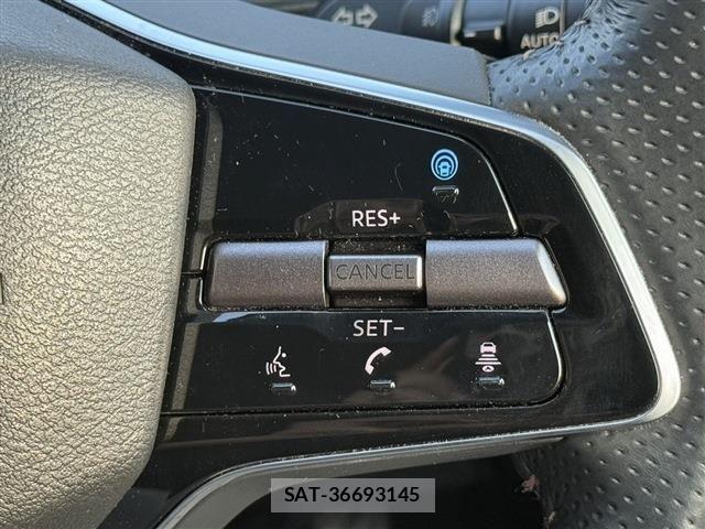 Nissan Ariya 2022-06 7978514-6