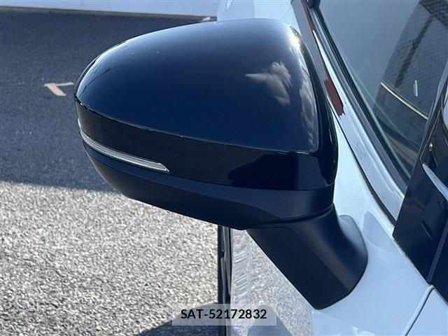 Nissan Ariya 2022-05 7978511-28