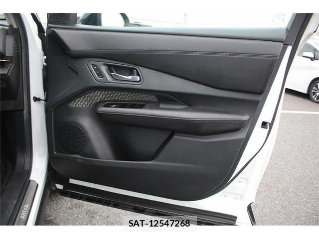 Nissan Ariya 2022-06 8034429-17