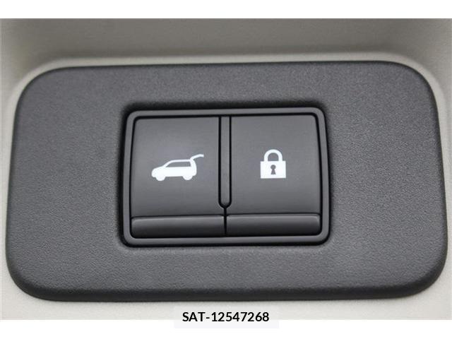 Nissan Ariya 2022-06 8034429-5