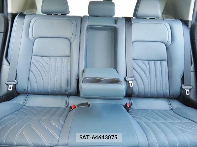 Nissan Ariya 2023-09 8098017-13