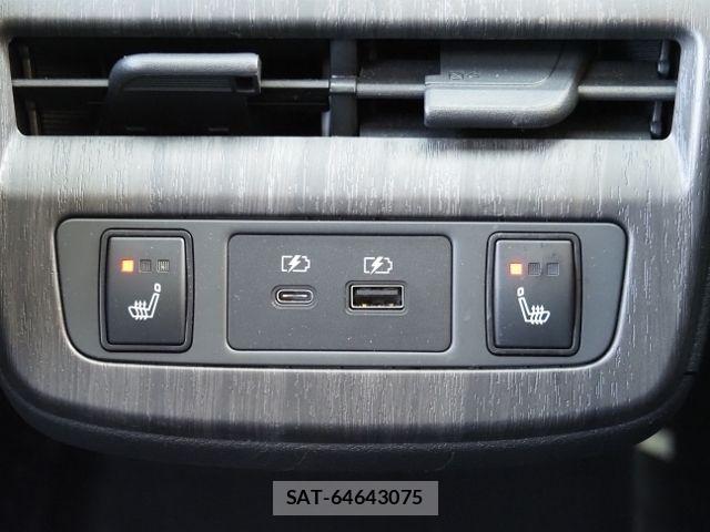 Nissan Ariya 2023-09 8098017-14