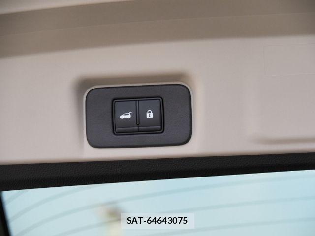 Nissan Ariya 2023-09 8098017-15