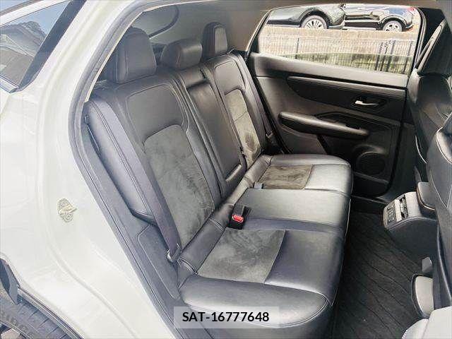 Nissan Ariya 2022-05 8098018-9
