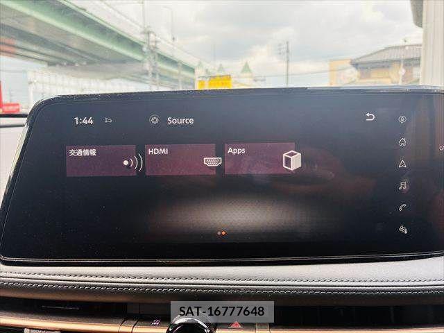 Nissan Ariya 2022-05 8098018-5