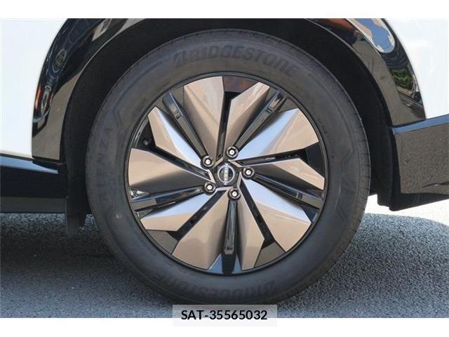 Nissan Ariya 2022-02 8128921-28