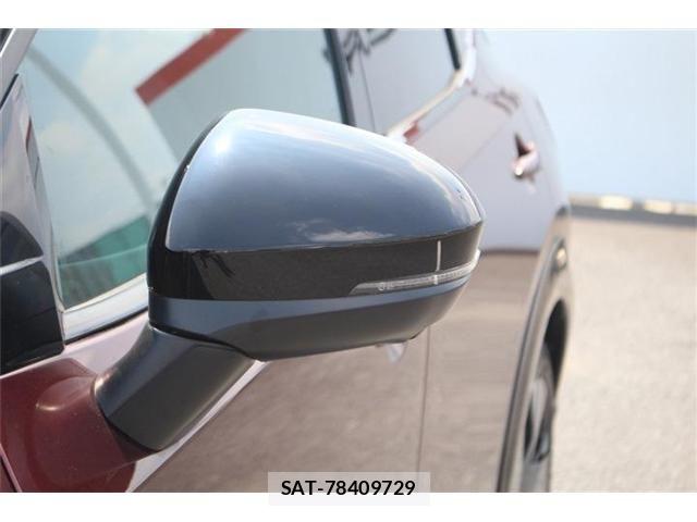 Nissan Ariya 2023-01 8157956-28