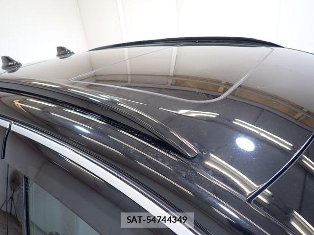 Nissan Ariya 2022-07 8157955-10