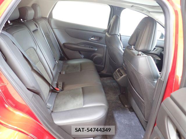 Nissan Ariya 2022-07 8157955-23