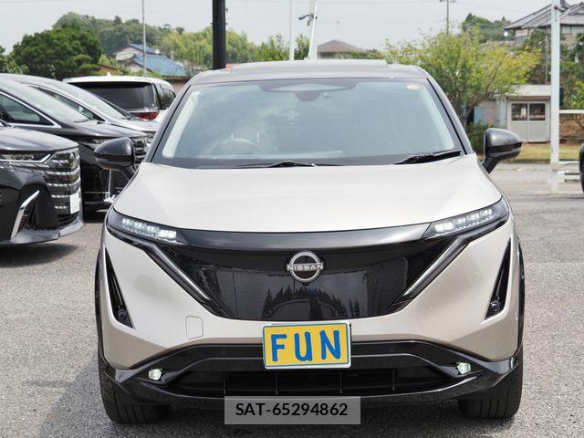 Nissan Ariya 2023-08 8206318-1