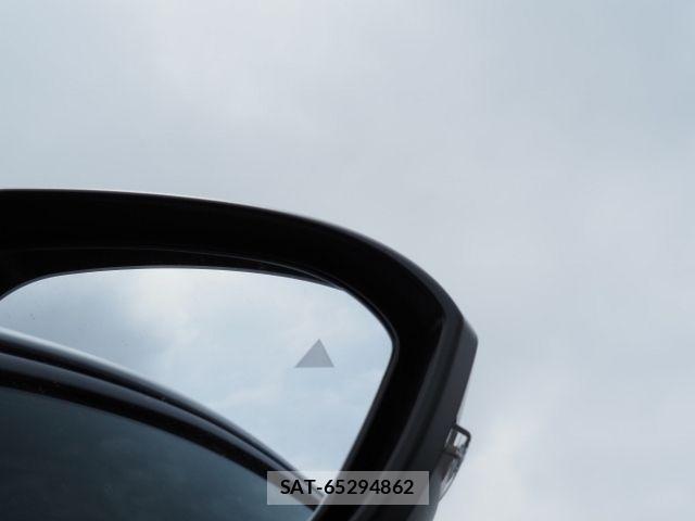Nissan Ariya 2023-08 8206318-23