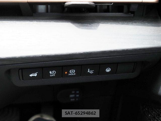 Nissan Ariya 2023-08 8206318-27