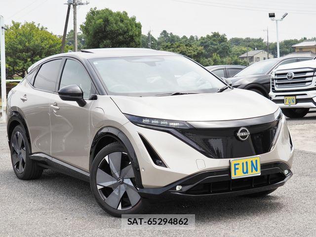 Nissan Ariya 2023-08 8206318-2